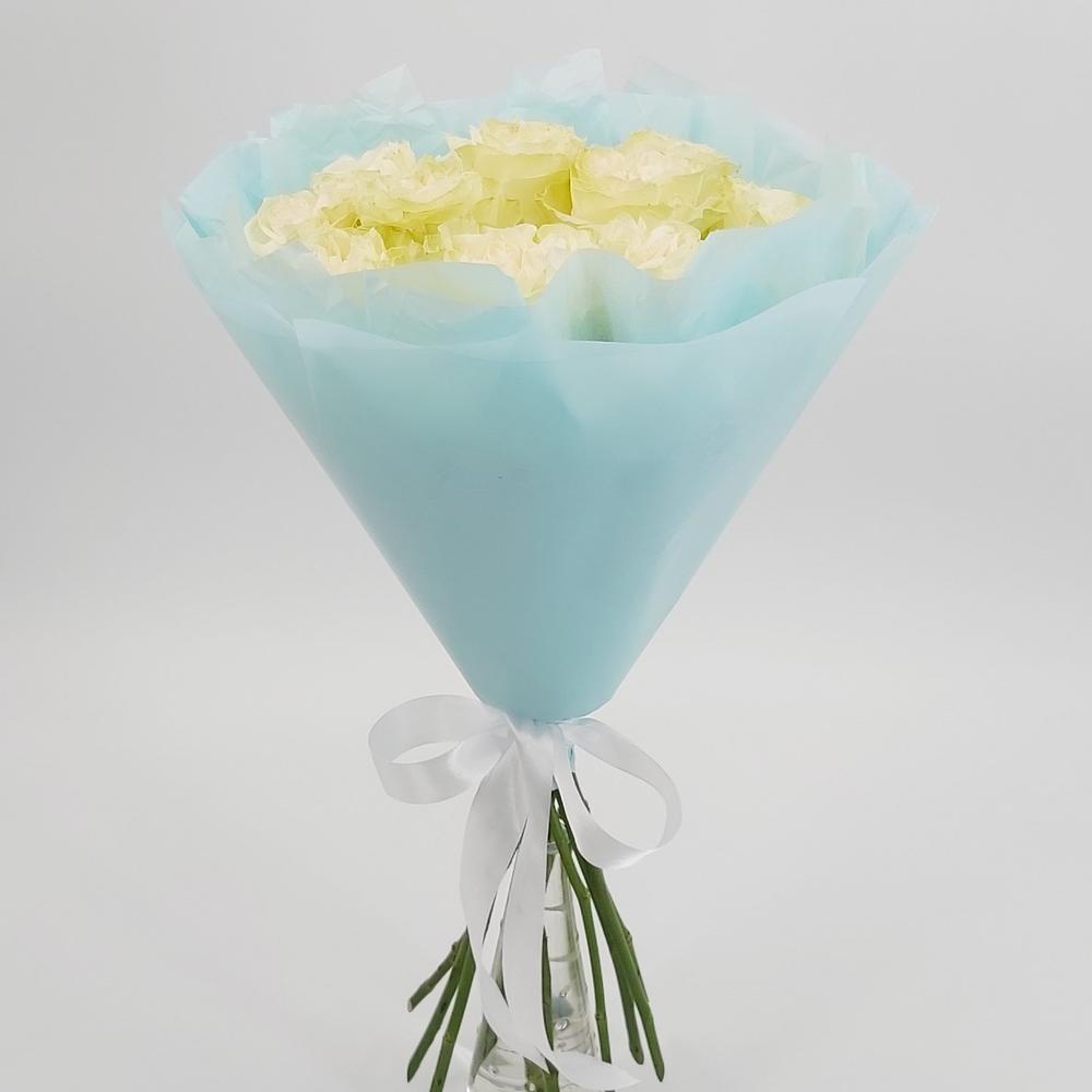 Букет «Кружевное облачко» – 11 белоснежных роз в нежной упаковке Ломоносов Санкт-Петербург