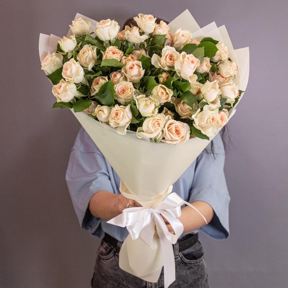 Букет «Персик» – пышные кустовые розы нежно-персикового оттенка Ломоносов Санкт-Петербург