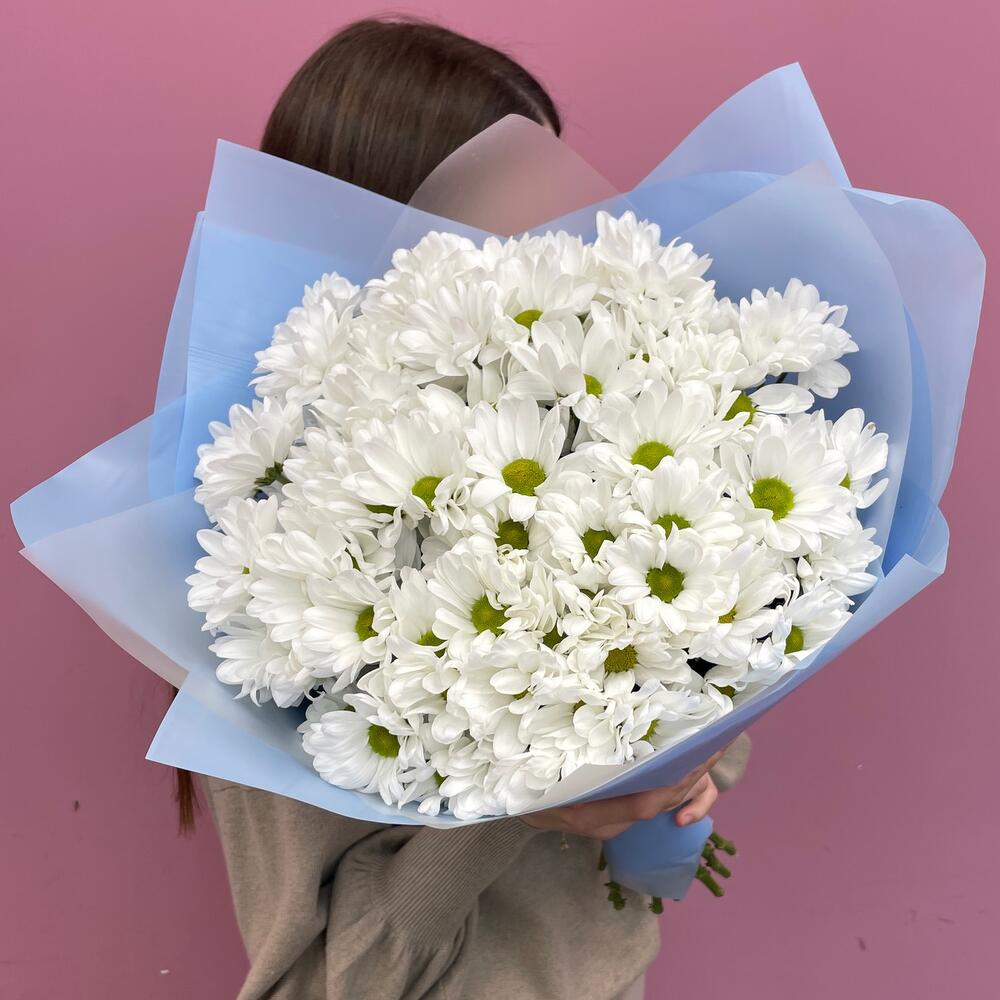 Букет «Ромашковое поле» – свежесть белых хризантем Ломоносов Санкт-Петербург