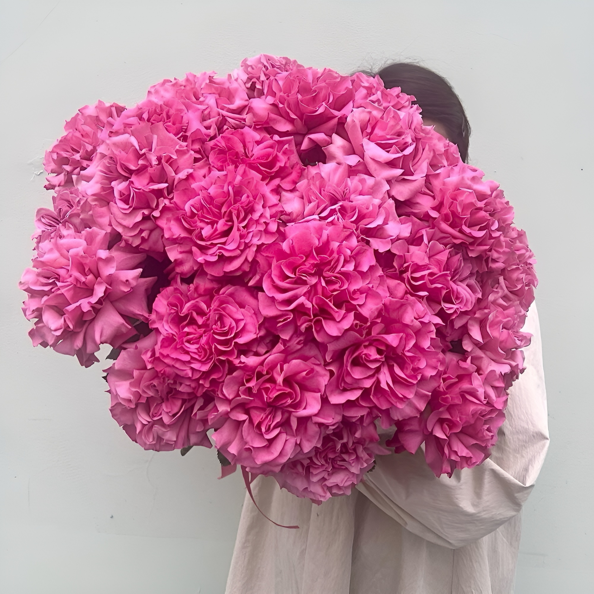 Роскошный букет из пионовидных роз – королевский подарок Ломоносов Санкт-Петербург