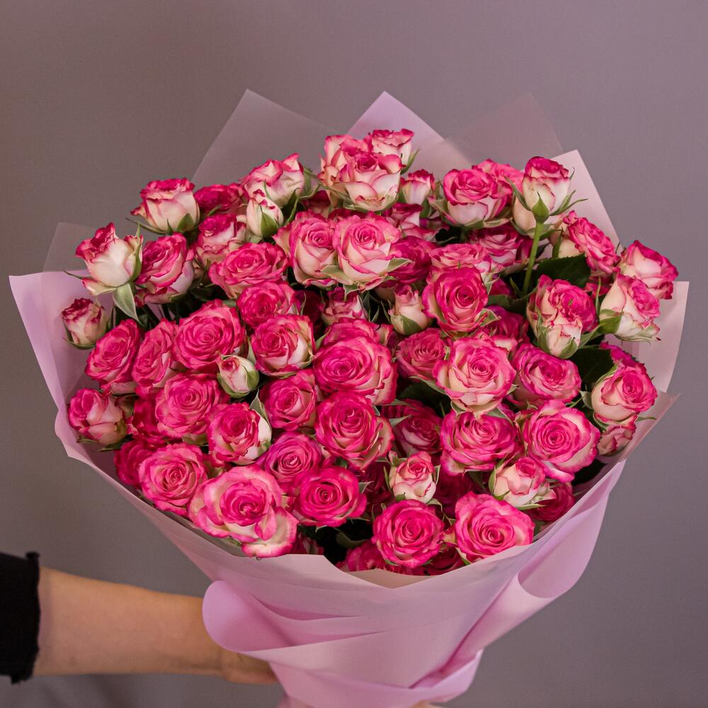 Букет «Розовый бум» – пышные кустовые розы в нежно-розовых тонах Ломоносов Санкт-Петербург